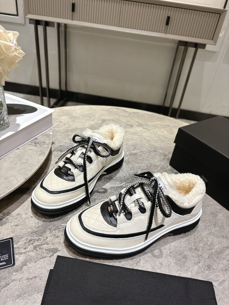 Ch**el sneakers